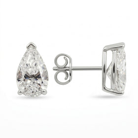 Broquel Pera 4 Uñas 2ct Oro 14k
