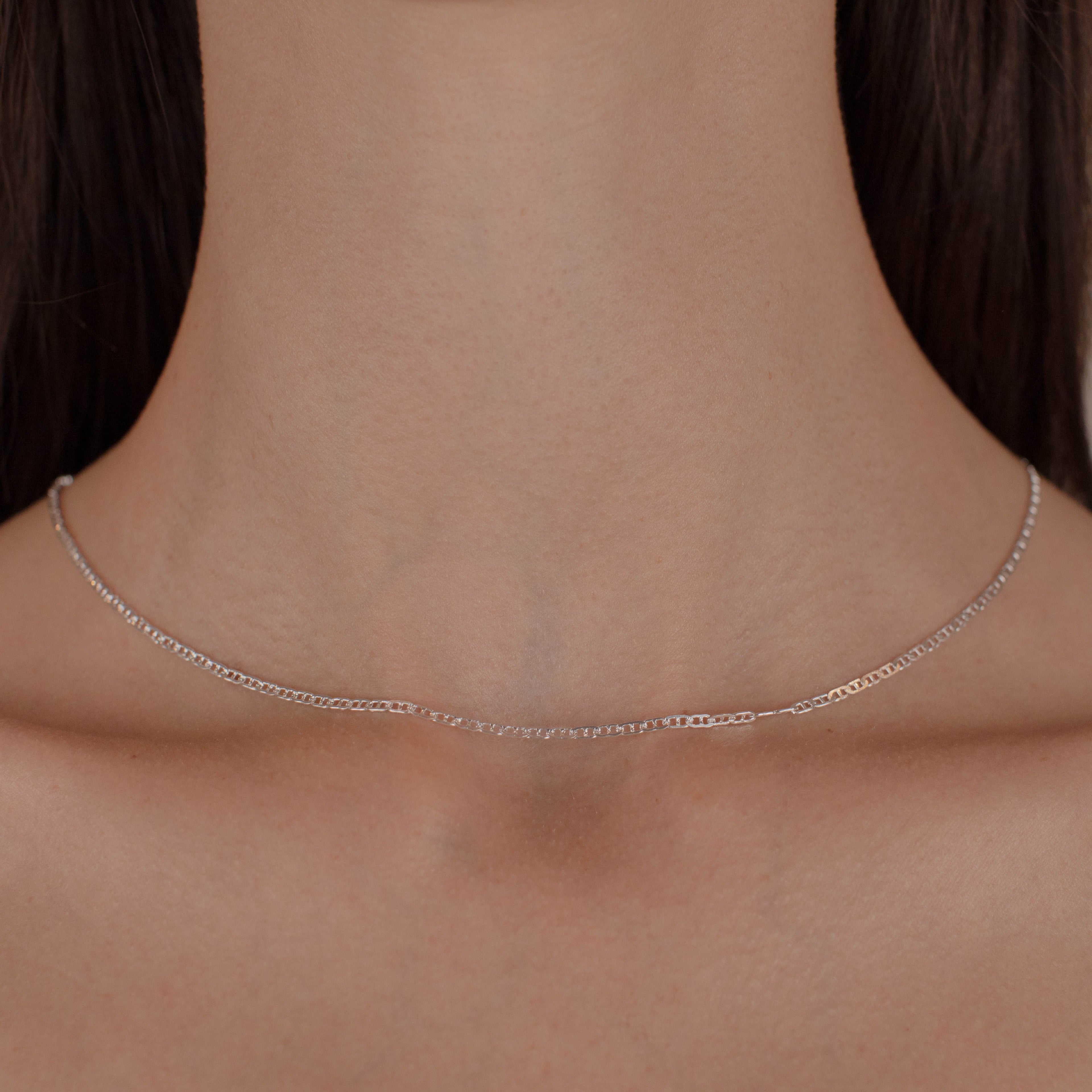 CADENA GUCHI ANCLA MARTILLADA ZEGRINADA 2MM PLATA .925