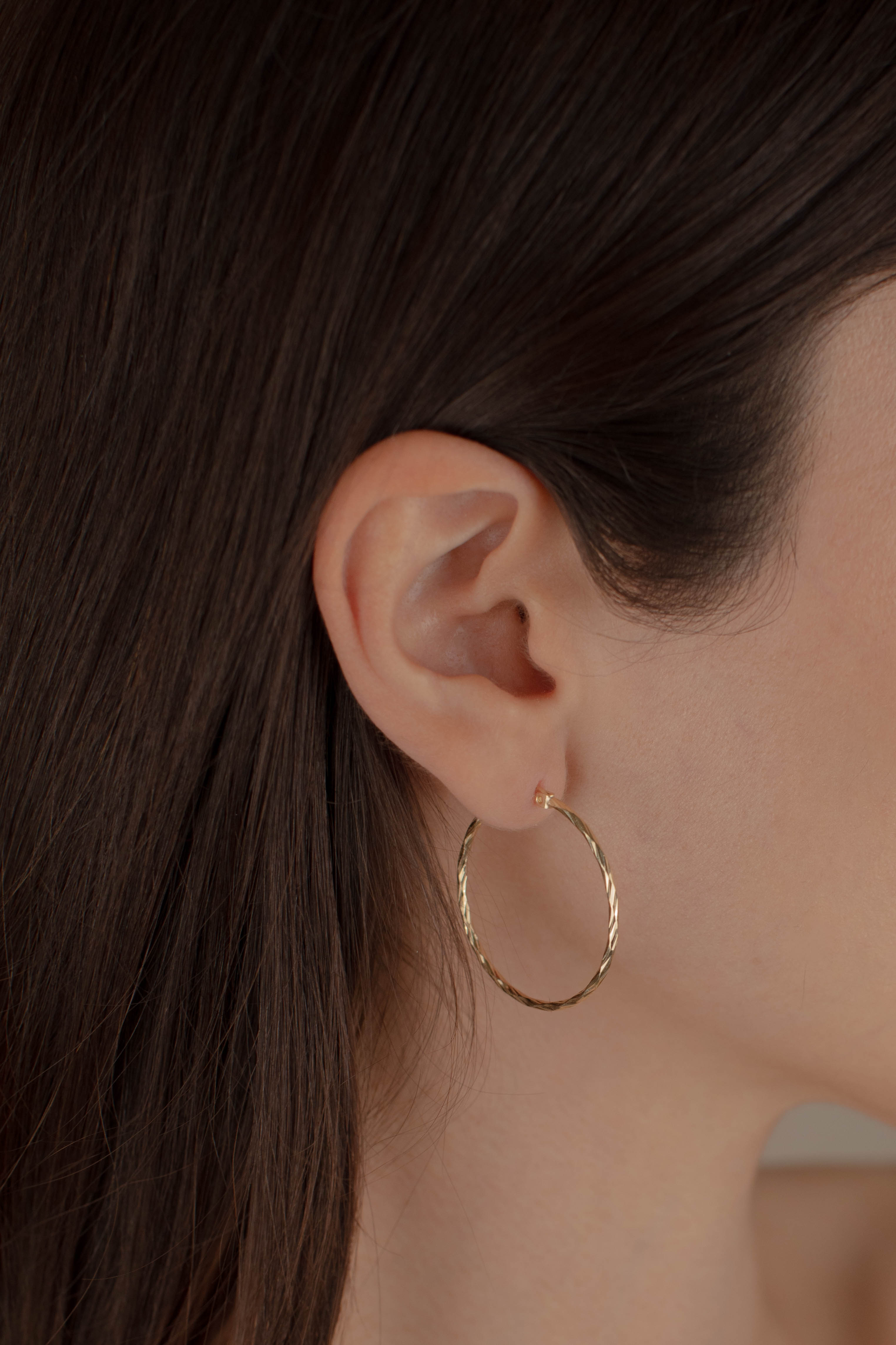 ARRACADA TORSAL 3CM ORO 10K