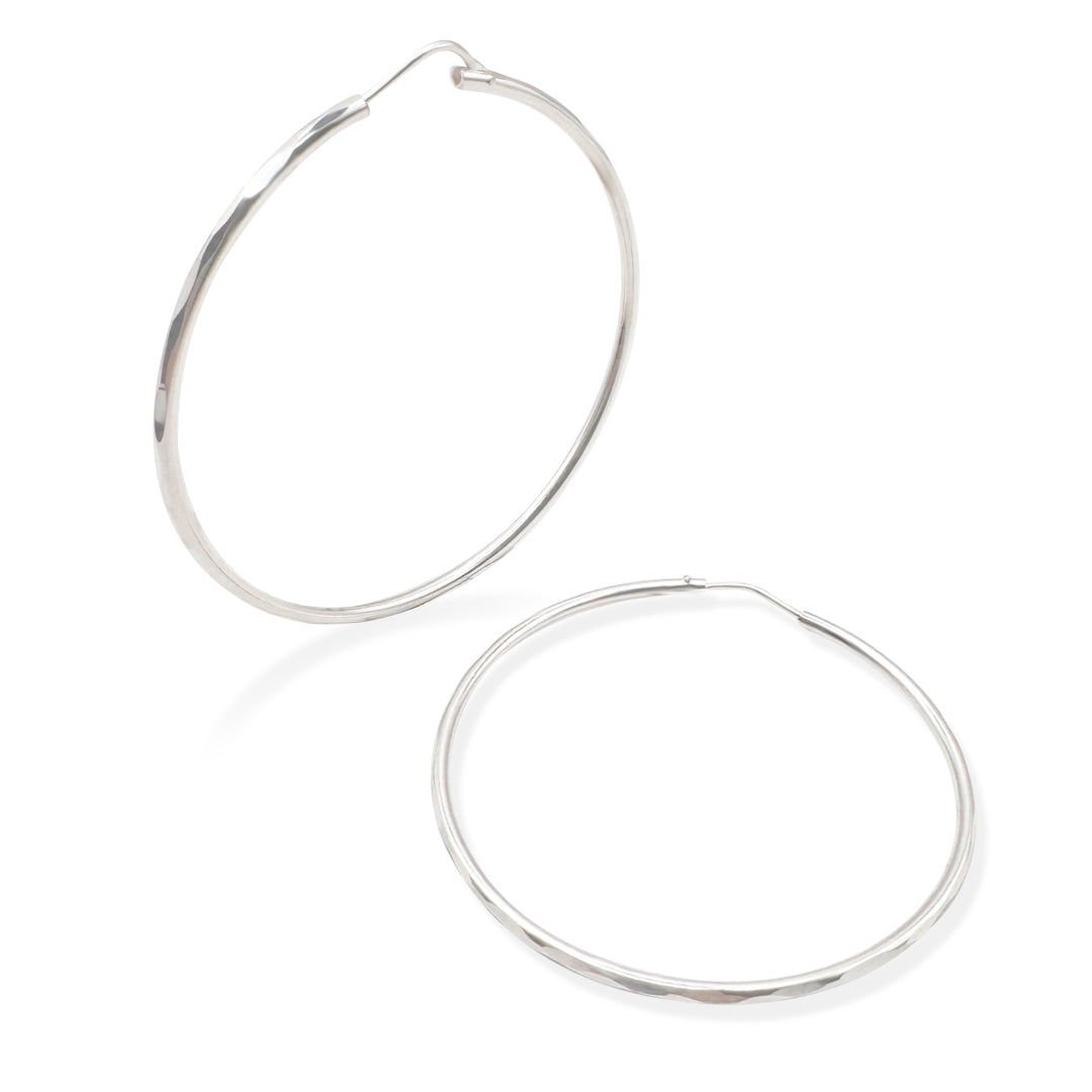 ARRACADA FACETADA 5CM PLATA .925