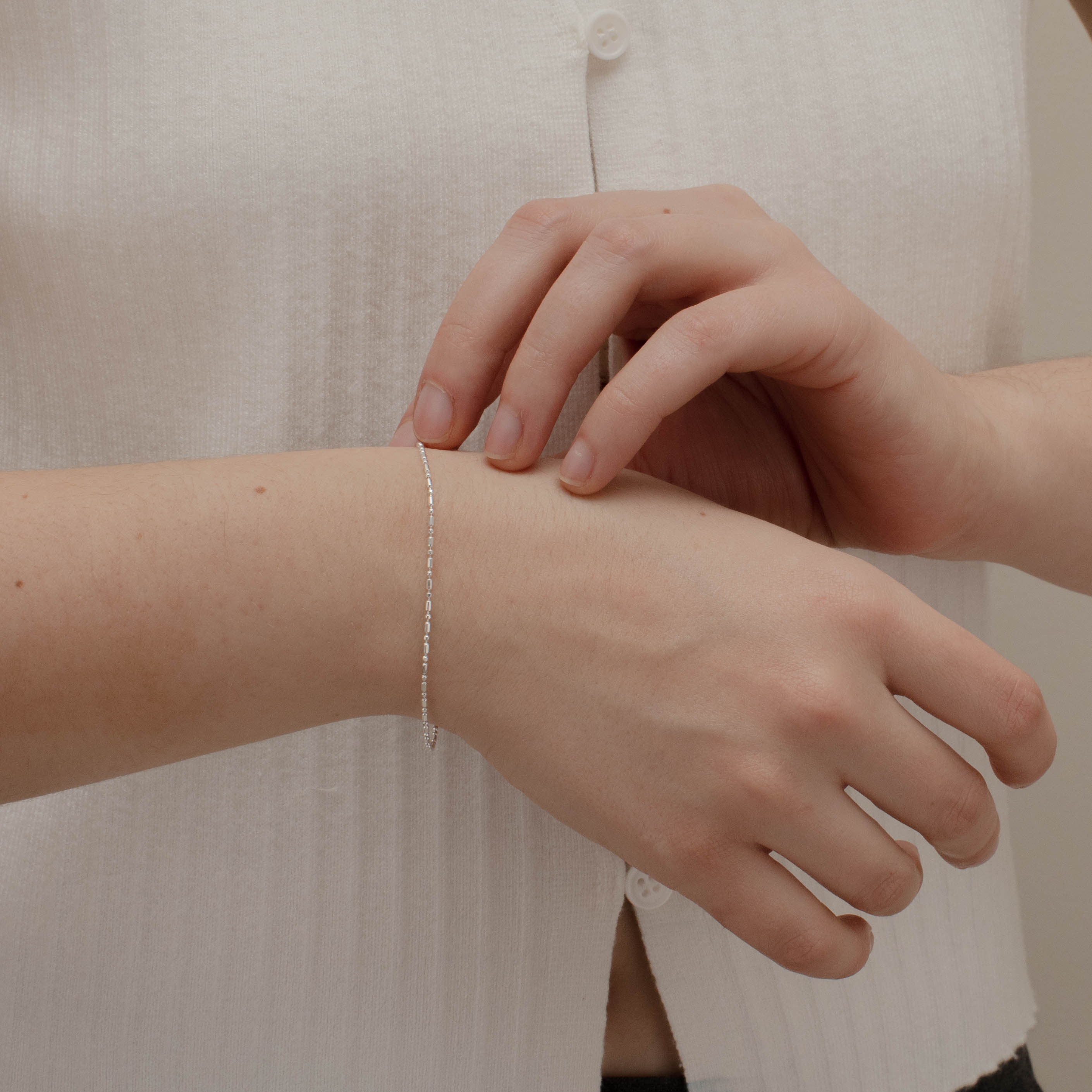 PULSO BOLITAS 1X1 DIAMANTADO 1MM PLATA .925